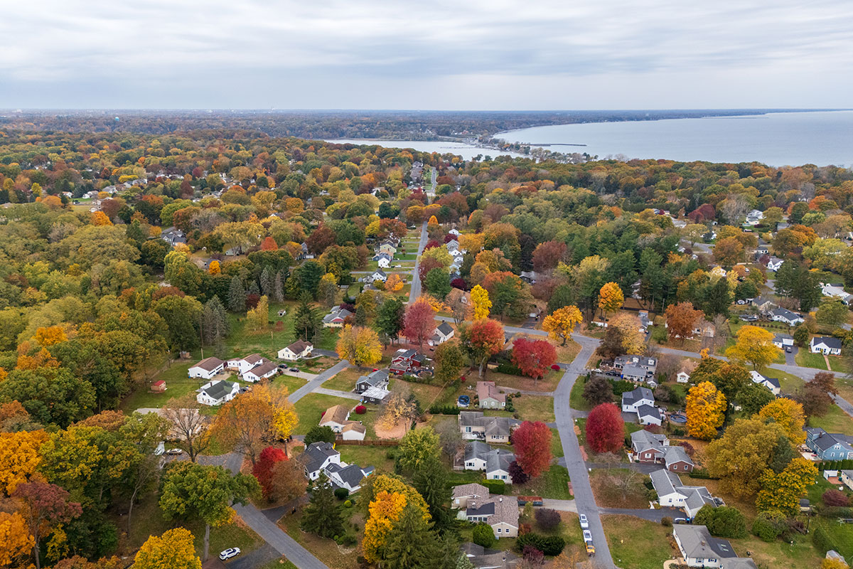 arial photo of Irondequoit Bay from Webster