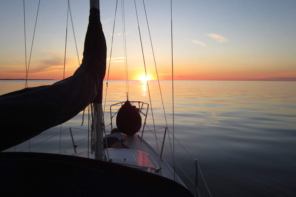 17082 Roosevelt Highway, Kendall, NY 14476 2 Sailboat at sunset on Lake Ontario near Irondequoit.